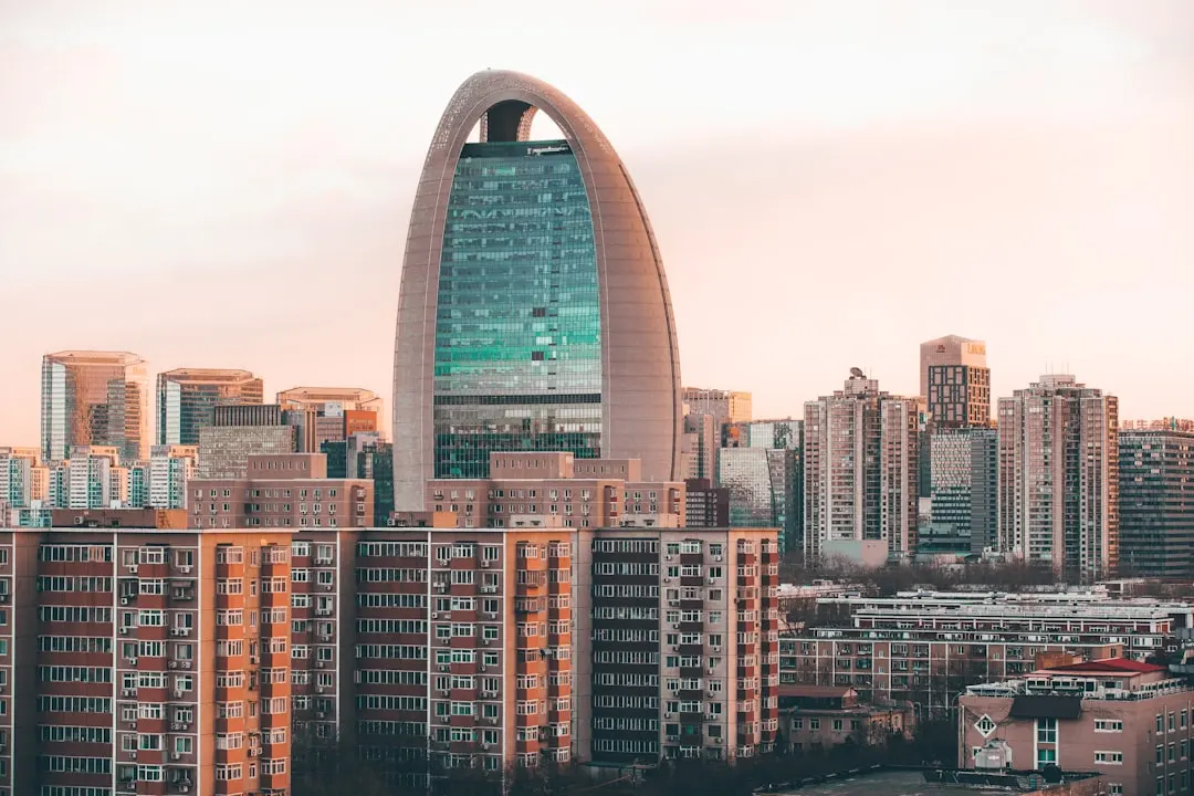 霆振科技监控摄像头与硬盘录像机技术参数对比分析